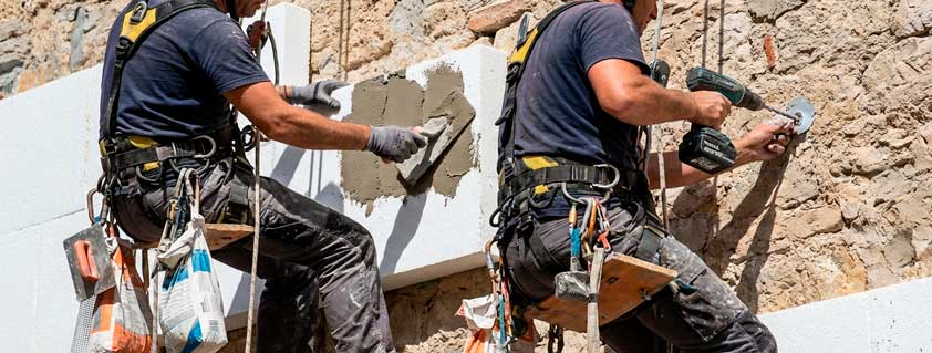 Trabajos verticales en Barcelona Trabajos verticales en Barcelona